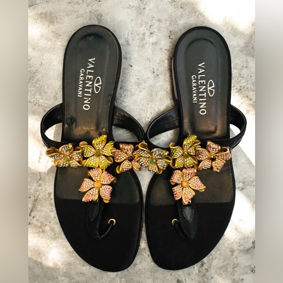 Valentino Garavani Shoes - [Valentino Garavani] Black Crystal Floral Applique Sandals Sz: 7 (EU 37)